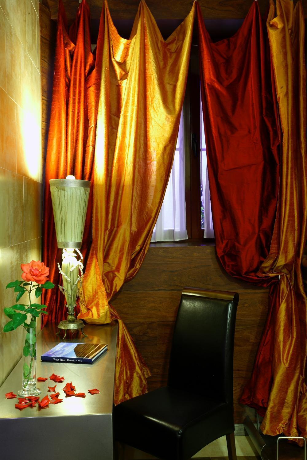Hotel Boutique Palacio De La Serna Ballesteros De Calatrava Екстериор снимка